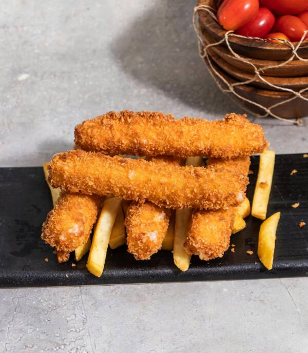 FISH FINGERS, CHIPS & PEAS
